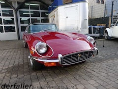 Bild des Angebotes Jaguar E-Type Serie III Cabrio mit Hardtop