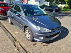 Bild des Angebotes Peugeot 206 75 JBL