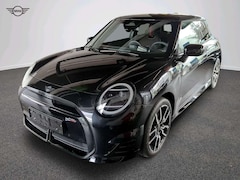 MINI Cooper SE John Cooper Works Trim