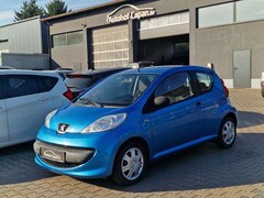 Bild des Angebotes Peugeot 107 107 Petit Filou/2.Ha/Tüv 10.27Allwetter/Eu4/
