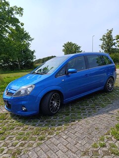 Bild des Angebotes Opel Zafira OPC
