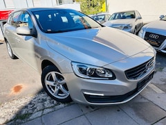 Bild des Angebotes Volvo V60 2.0 D3 Geartronic Linje Business LED*AUTOMATIK*EU6