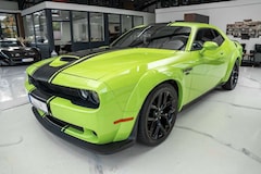 Bild des Angebotes Dodge Challenger 5,7 HEMI V8 Widebody Leder Top