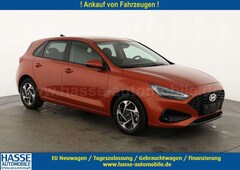 Bild des Angebotes Hyundai i30 1.0 T-GDI DCT Family, Navi, Kamera, LED, 16-Zol...