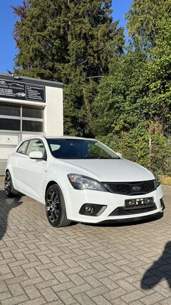 Bild des Angebotes Kia Ceed / cee'd Edition 7/Kamera/SHZ/Xenon/2Hand/18Zoll