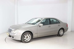 Bild des Angebotes Mercedes-Benz E 200 KOMPRESSOR Automatik * Klimaautom. *