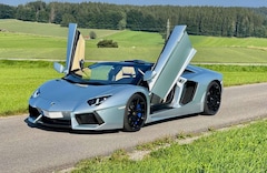 Bild des Angebotes Lamborghini Aventador LP 700-4 Roadster*LIFT*CARBON*DEUTSCH*