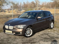 Bild des Angebotes BMW 116 i Urban*Automatik*Navi*BT*SHZ*PDC*TÜV 10/2027