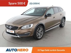 Bild des Angebotes Volvo V60 Cross Country 2.4 D4 Pro AWD Aut.*NAVI*PDC*TEMPO*SHZ*