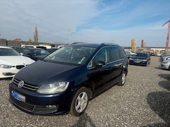 Bild des Angebotes VW Sharan Style /AHK /7-Sitzer/3-Zonen/Sport Sitze