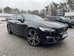 Bild des Angebotes Volvo V90 B4 Diesel Ultimate Dark, Panoramad., Massag
