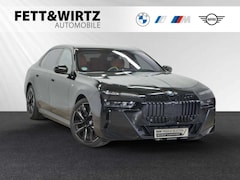 Bild des Angebotes BMW i7 xDrive60 Lr. 899,- br. o.Anz. 24Mon/5`Km p.A.