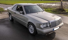Bild des Angebotes Mercedes-Benz 230 CE/ C124