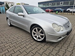 Bild des Angebotes Mercedes-Benz C 230 C-Klasse Sportcoupe Kompressor Sportcoupe,Klima