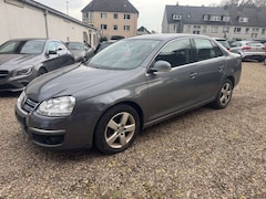 Bild des Angebotes VW Jetta V Comfortline Servo Klima SHZ*****