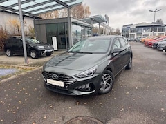 Bild des Angebotes Hyundai i30 Intro Edition Mild-Hybrid, Navi., Klimaauto.