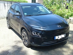 Bild des Angebotes Hyundai KONA Trend + Select Paket + Wärmep. mit 64KW AKKU