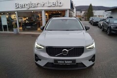 Bild des Angebotes Volvo XC40 B3 Benzin 2WD Plus Dark DKG/Leder/Panorama