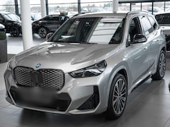 Bild des Angebotes BMW iX1 20. M Sportpaket.Neupreis: EUR 67.390.-