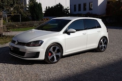 VW Golf GTI GTI Performance | ACC | 8-fach Bereifung