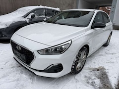 Bild des Angebotes Hyundai i30 YES! *Automatik/Navi/CarPlay/Kamera*