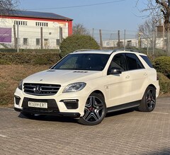 Bild des Angebotes Mercedes-Benz ML 63 AMG 4Matic SPEEDSHIFT 7G-TRONIC Sehr Gepflegt