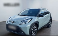 Bild des Angebotes Toyota Aygo X Teamplayer *ACC*CarPlay*CAM*SHZ*Bi-Tone*