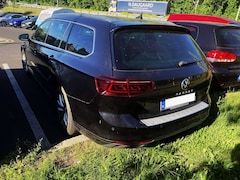 Bild des Angebotes VW Passat Variant Passat Variant Diesel 2.0 TDI SCR DSG Business, neuer Motor & Zubehör