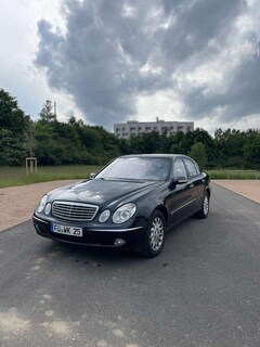 Bild des Angebotes Mercedes-Benz E 240 E 240 4Matic Elegance