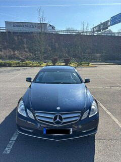 Bild des Angebotes Mercedes-Benz E 250 CDI DPF Coupe BlueEFFICIENCY 7G-TRONIC Avantgarde