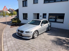 Bild des Angebotes BMW 325 i Coupe E92/Schalter/Navi