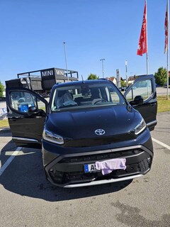 Bild des Angebotes Toyota Proace City verso L1 1,2l Team D