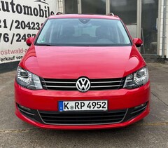Bild des Angebotes VW Sharan 2.0 TDI DSG Highl. LEDER/PANO/KAMERA/LED