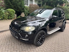 Bild des Angebotes BMW X5 3.0d SportPaket Tritt Brett 20-Zoll Keyless Go DVD