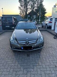 Bild des Angebotes Mercedes-Benz E 350 E 350 CGI BlueEfficiency (207.357)