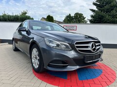 Bild des Angebotes Mercedes-Benz E 250 CDI Avantgarde LEDER/NAVI/AUTOMATIK/PTS/