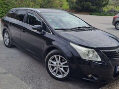 Bild des Angebotes Toyota Avensis Avensis Combi Diesel Combi 2.2 D-4D Executive