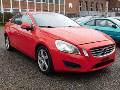 Bild des Angebotes Volvo S60 Lim. Momentum/Automatik/TUV.05.2028