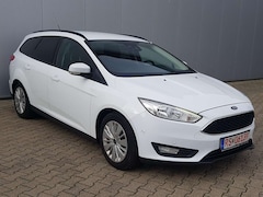 Bild des Angebotes Ford Focus Turnier 1.0 EcoBoost Business*ZAHNRIEMEN-INSP.NEU*