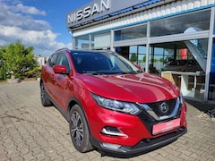 Bild des Angebotes Nissan Qashqai ZAMA RELING PANORAMAGLASDACH 8FACH BEREIFT