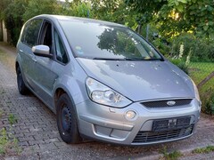 Bild des Angebotes Ford S-Max S-Max 2.0 Ambiente