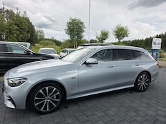 Bild des Angebotes Mercedes-Benz E 300 D/E T-Modell AMG