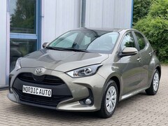 Bild des Angebotes Toyota Yaris 1.5 Comfort+Kamera+ACC+Laneassist+Klima