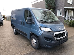 Bild des Angebotes Peugeot Boxer Kasten 328 L1H1 Pro BlueHDi 120 Stop&Start