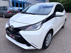 Bild des Angebotes Toyota Aygo 1.0 x-play*2.HAND-EURO 5-KLIMA-WR*