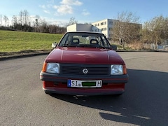Opel Corsa Corsa 1.0 L OHV