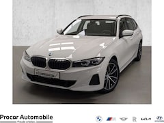 Bild des Angebotes BMW 318 d Touring PA Memory Komfortzugang DAB LED