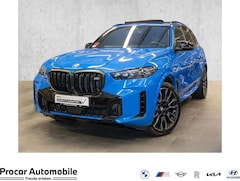 Bild des Angebotes BMW X5 M60i xDrive Sportpaket Gestiksteuerung DAB