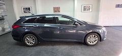Bild des Angebotes Hyundai i40 1.7 CRDi Style Automatik PDC TÜV 06/2027