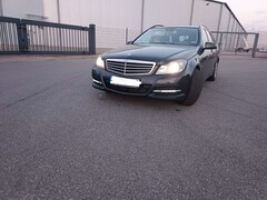 Bild des Angebotes Mercedes-Benz 220